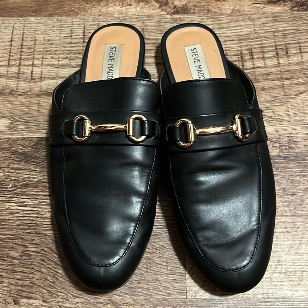 Steve Madden Slide Ons with gold buckle